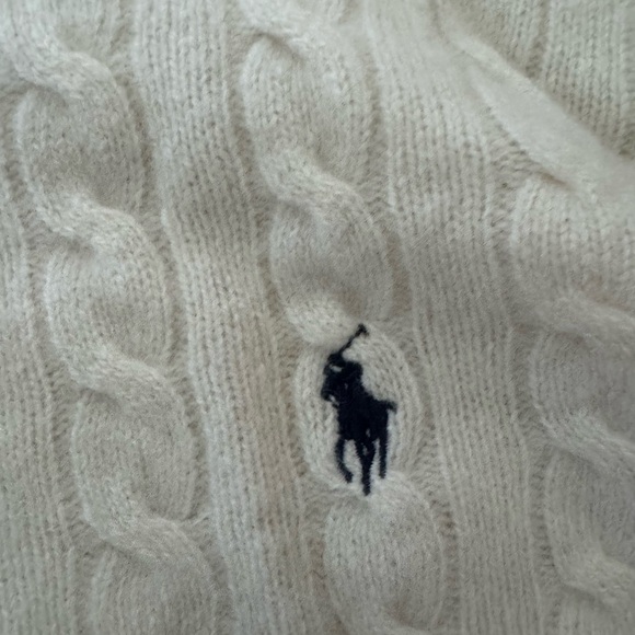 Ralph Lauren Cream Cable Knit Sweater - Picture 5 of 10
